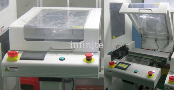A parte alta da tampa do metal datilografa o transporte de SMT com a janela transparente do ESD